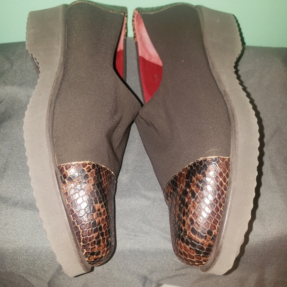 Donald j pliner womans shoe size 7.5 - Picture 9 of 12